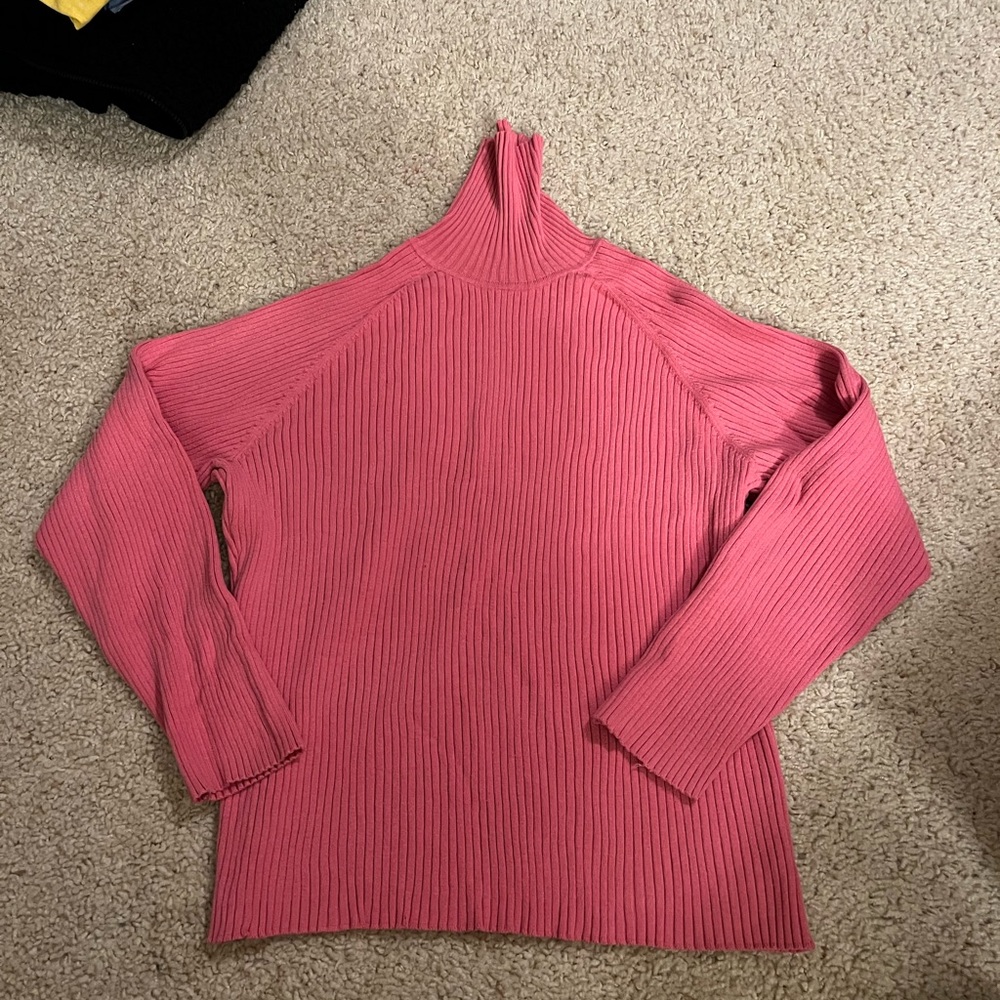 turtle neck sweater